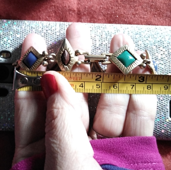 HP 04/12/21 Very Unique Stone Vintage Bracelet - Picture 3 of 7